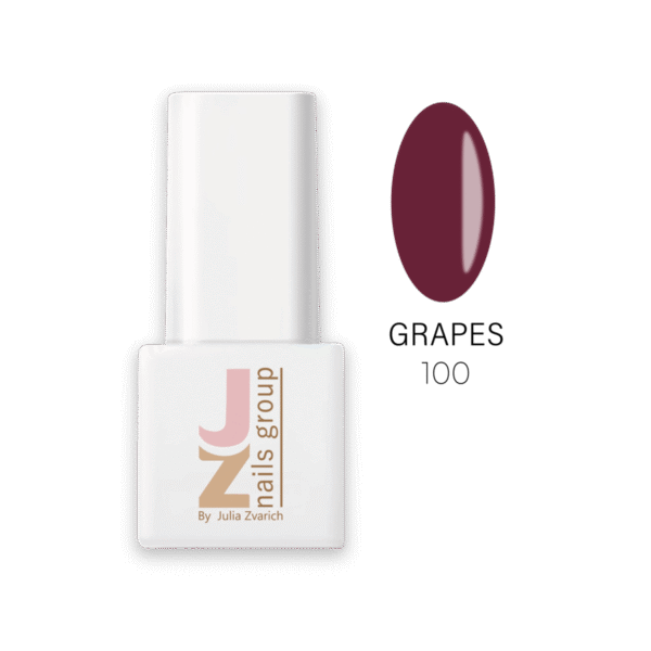 esmalte de uñas rojo burdeos intenso