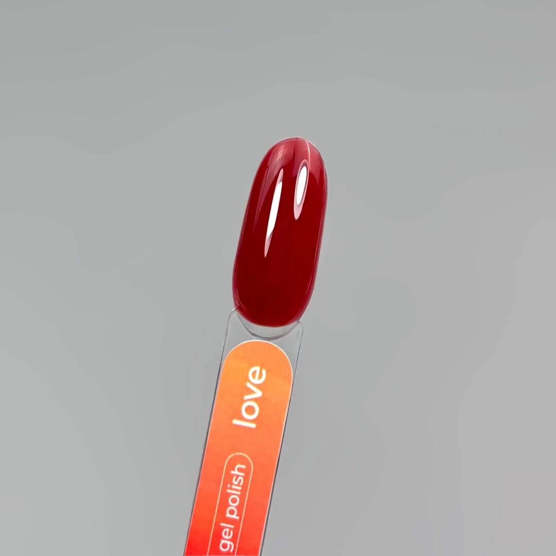 esmalte rojo intenso